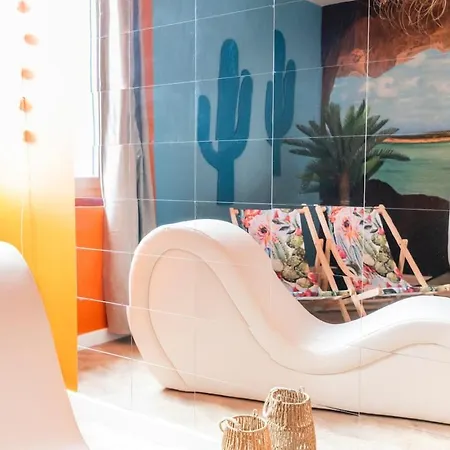 Apartment La Caliente Glamour Balneo En Duo