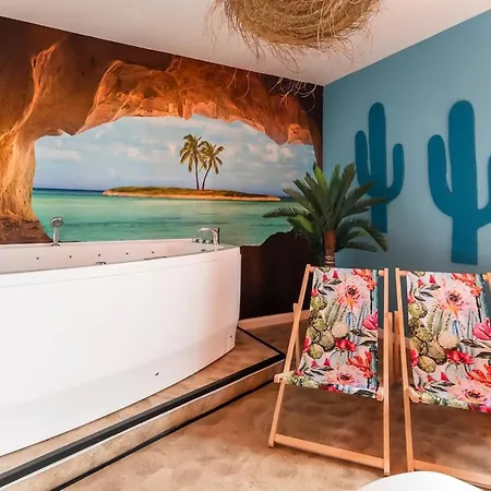 La Caliente Avec Balneo Privative Apartment