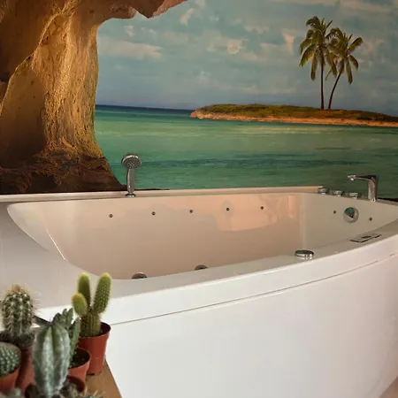 La Caliente Avec Balneo Privative Apartment