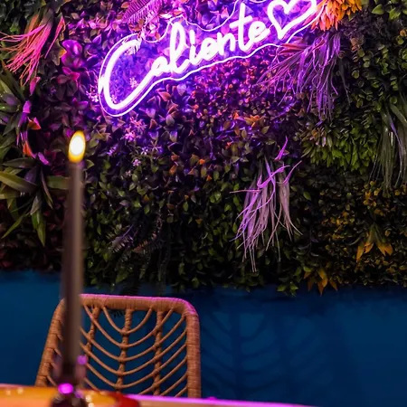 La Caliente Glamour Balneo En Duo * Gujan-Mestras